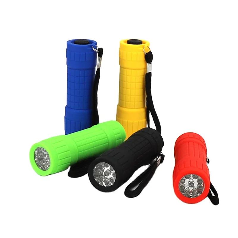 Valkyrie 5 Adet 9 Ledli El Feneri Seti - 5 Farklı Renk - 9 LED Güçlü Işık - Taşıması Kolay Cep Feneri Valkyrie 5 Adet 9 Ledli El Feneri Seti - 5 Farklı Renk - 9 LED Güçlü Işık - Taşıması Kolay Cep Feneri